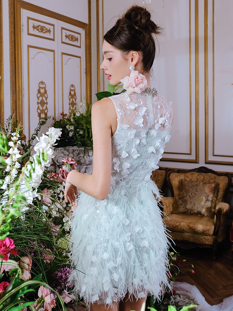 Three-dimensional Flowers And Feathers Diamond Chain Embellished Dress - Image 6