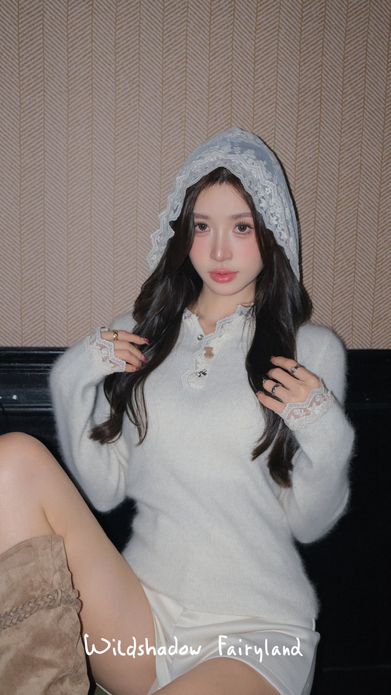 Lace Patchwork Raccoon Fleece Soft Knit Hoodie - Image 3