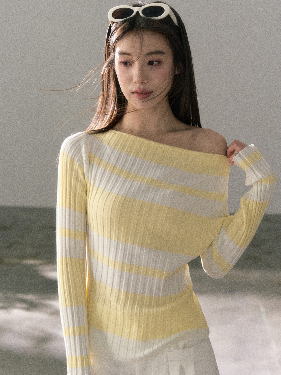 Lightweight Figure-flattering Knitted Top With Bright Stripes - Image 7